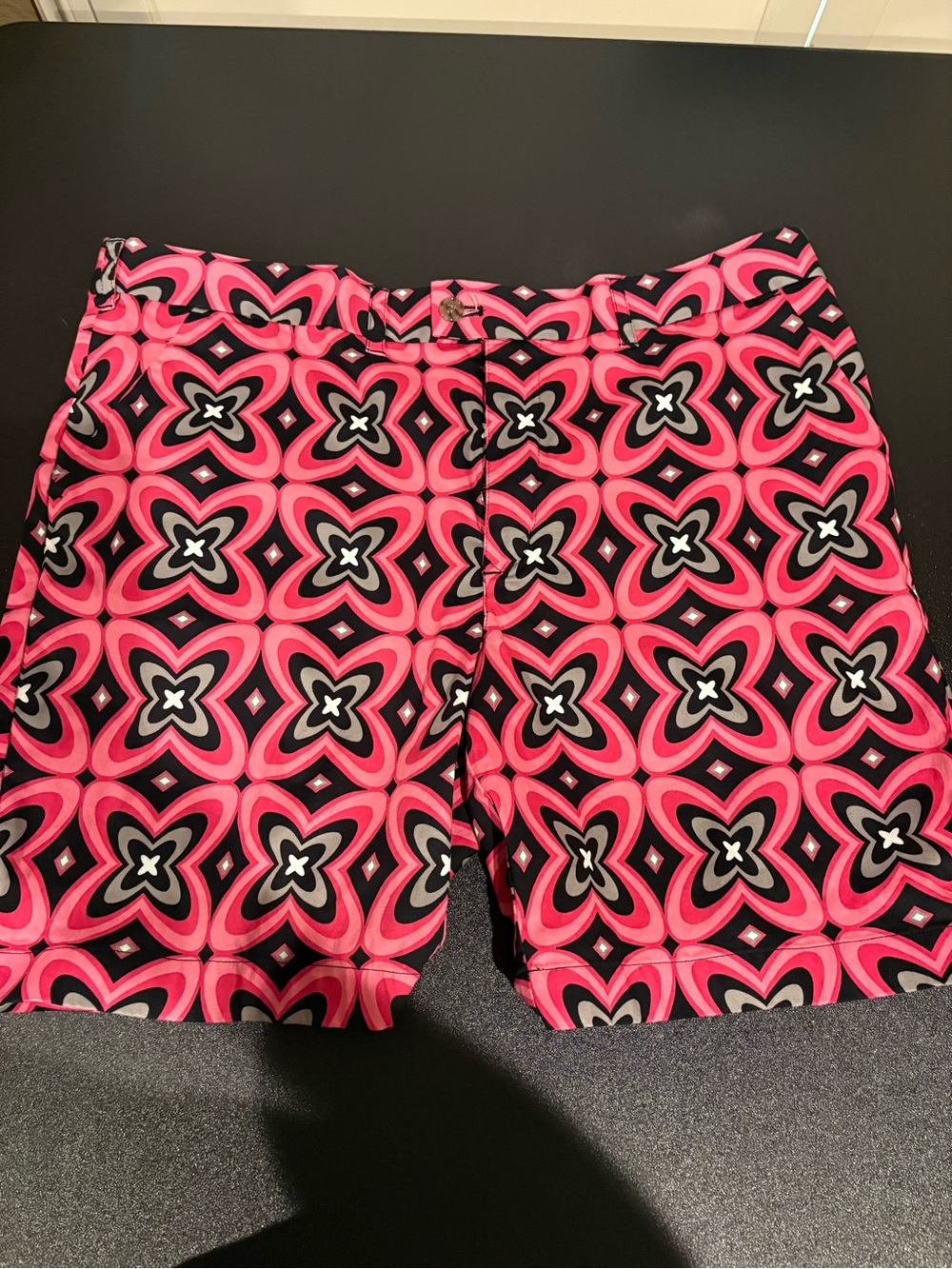 NWOT Loudmouth Golf Men's Pink Geometric Flat Front Shorts